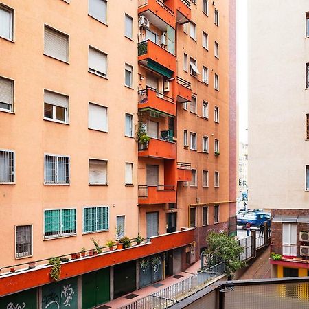 Apartment Near Central Station Milano Exteriör bild